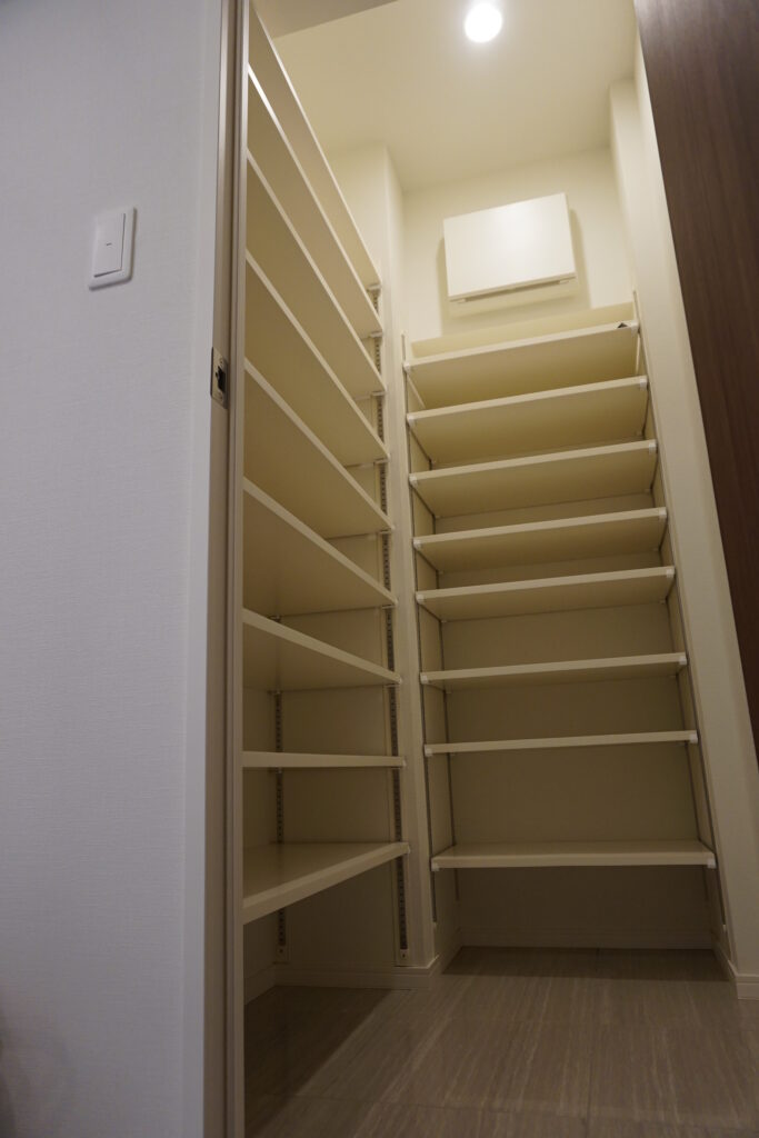 シューズボックスの画像